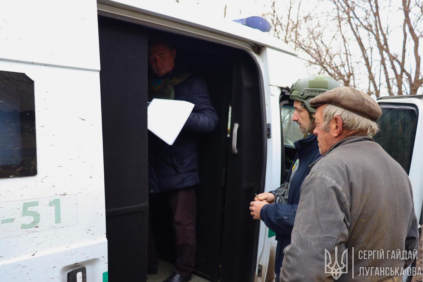 Нещодавно я отримала повідомлення, які люди надсилали мені ще влітку — журналістка з Луганщини