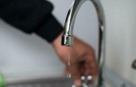 Через обстріл у Києві — перебої з водою та екстрені відключення електрики