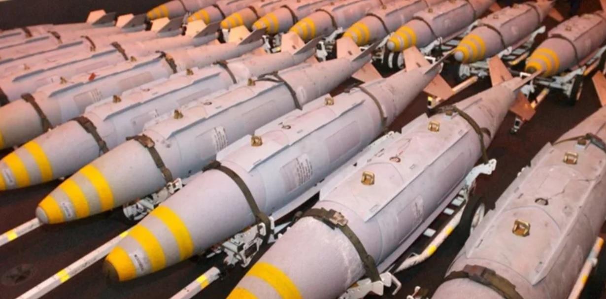 Україна отримає від США в наступному пакеті комплекти для «розумних» бомб — CNN