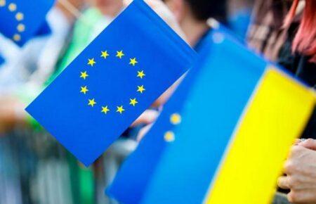 Євросоюз ще на рік продовжив «транспортний безвіз» для України