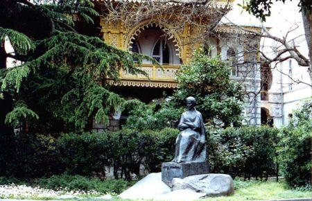 Росіяни готуються вивозити експонати з музеїв Криму