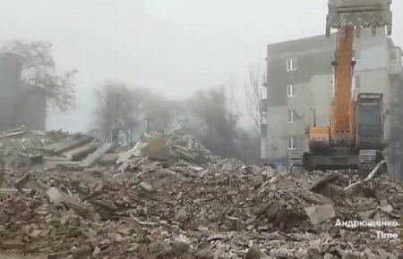 У Маріуполі окупанти демонтували 50 багатоповерхівок