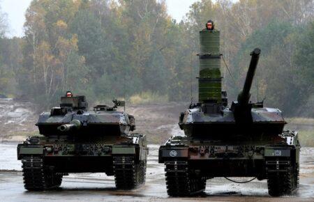 Нідерланди готові оплатити Україні танки Leopard — Bloomberg