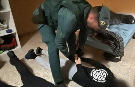 В Іспанії викрили нелегальні тютюнові фабрики, на яких працювали українські біженці