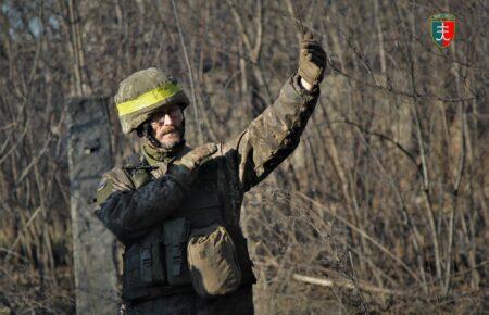 Морпіхи знищили танк окупантів, склад боєприпасів та групу росіян