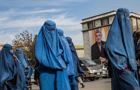 В Афганістані «Талібан» наказав приватним університетам не допускати жінок до вступних іспитів