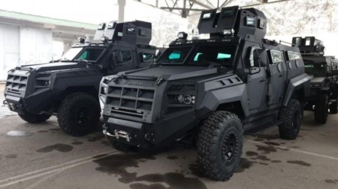 Канада передаст Украине 200 бронемашин Senator APC