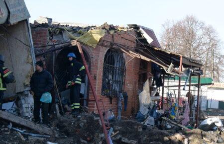 На нас посипалася земля — очевидиця обстрілу у Шевченковому