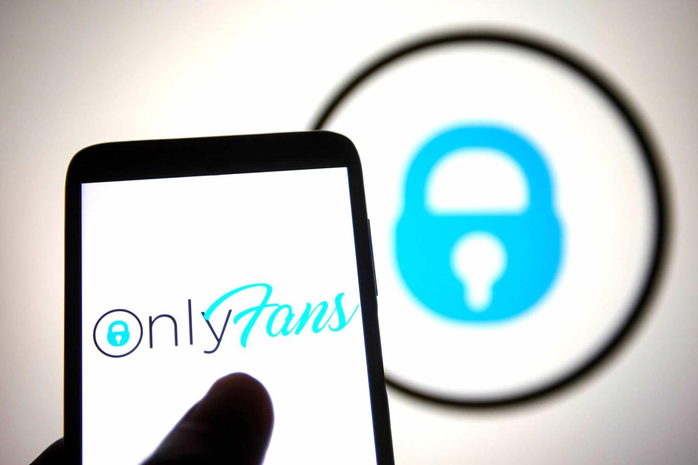 Платформа з еротичним контентом OnlyFans недоступна для росіян