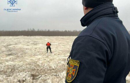 На Київщині річку Десну розблокували від крижаних заторів