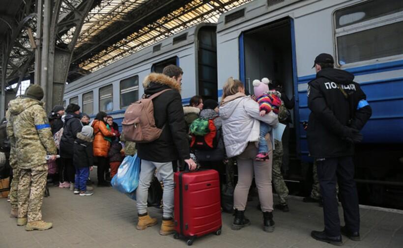 Як повернути довіру між переселенцями та громадами, що їх приймають: дослідження