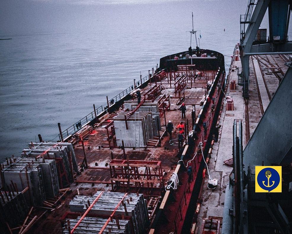 У Маріуполі окупанти перетворюють морпорт на військову базу — Андрющенко