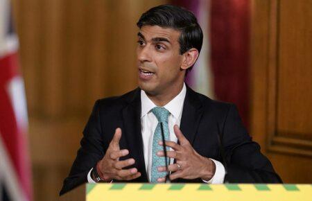 Ми надамо Україні стільки техніки у найближчі кілька місяців, скільки за весь 2022 рік — прем'єр Британії