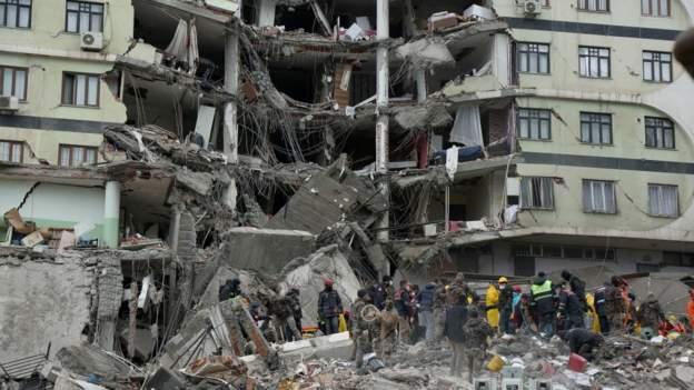 Землетрус у Туреччині міг завдати збитків на понад $100 мільярдів — Reuters