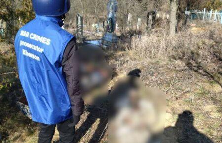 Тіла двох чоловіків, яких розстріляли військові РФ, ексгумували на Херсонщині