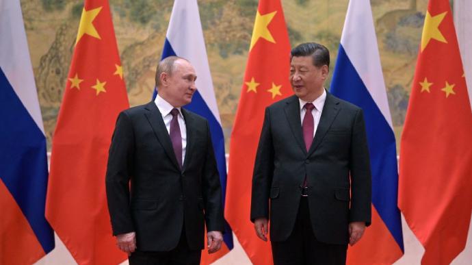 У США есть доказательства, что Китай готовит для России летальную помощь — WSJ