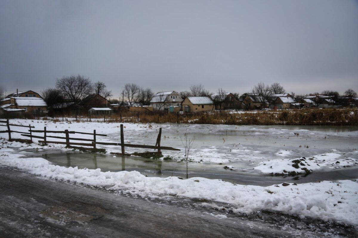 «Ми не одразу зрозуміли, що нас затопить»: розповідь жительки села, де зупинили наступ росіян підривом дамби