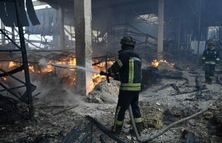 Росіяни б’ють туди, де військових цілей немає і бути не може: журналіст про Херсонщину