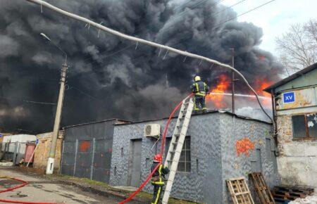 Пожежа у Подільському районі Києва: що відомо?