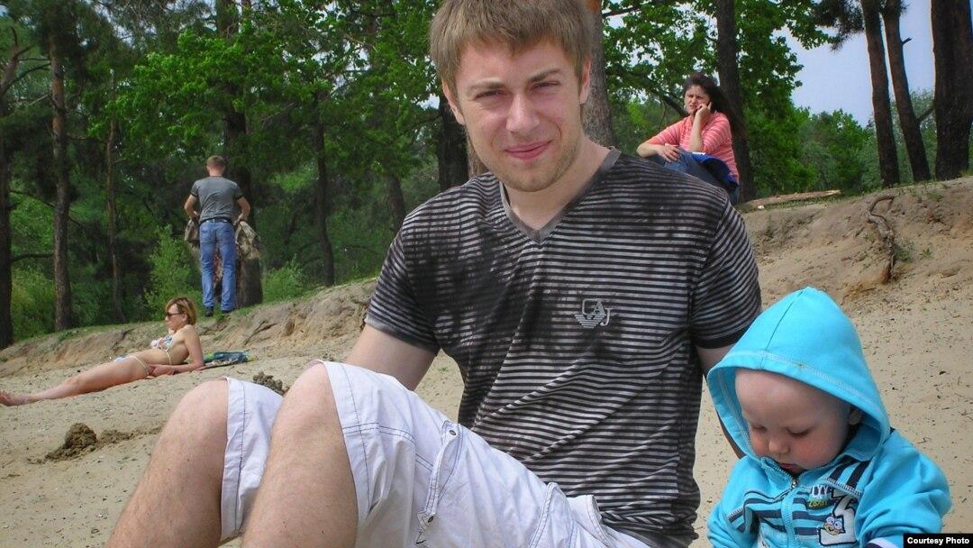 У колонії, де утримують Валентина Вигівського, набирали ув'язнених до ПВК «Вагнер» — батько політв’язня