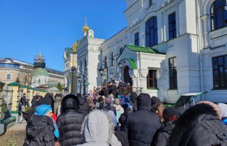 УПЦ МП заблокувала роботу комісії Мінкультури в Києво-Печерській лаврі (ВІДЕО)