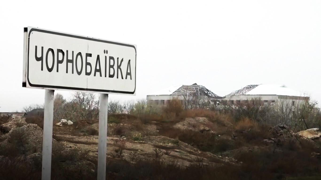 Россияне из артиллерии обстреляли Чернобаевку в Херсонской области: ранен годовалый ребенок
