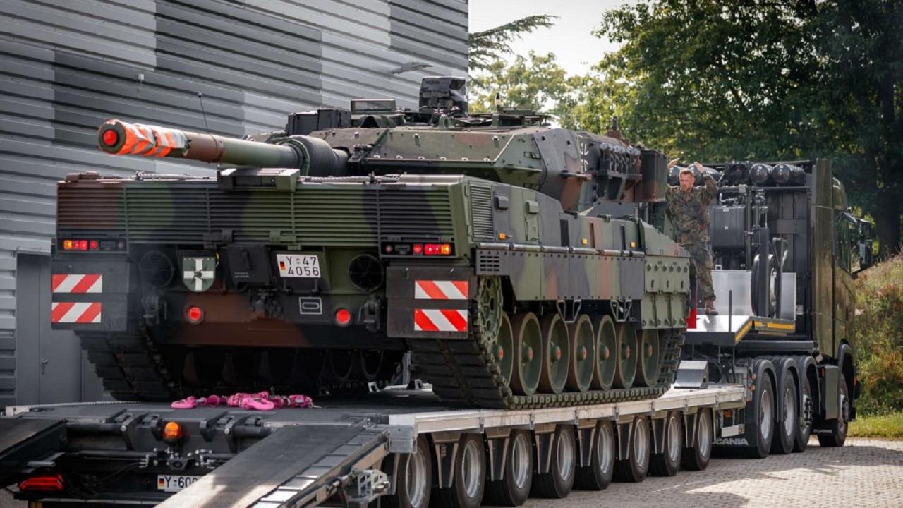 Португальские и немецкие Leopard 2 прибыли в Украину