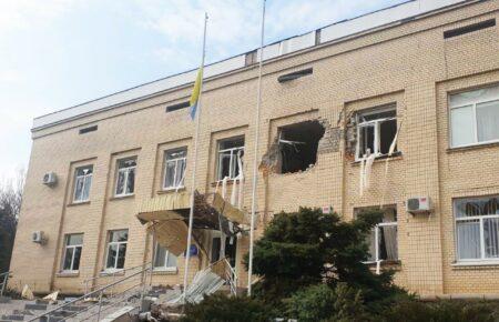 Російська армія атакувала Берислав на Херсонщині: поцілили у житловий будинок та територію церкви