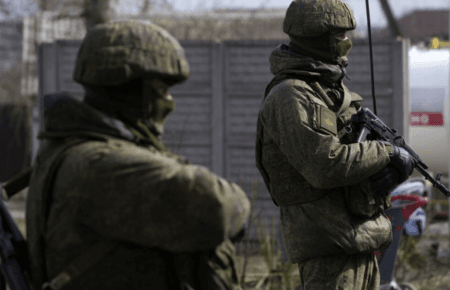 На Луганщині окупанти будують фортифікаційні споруди — ОВА