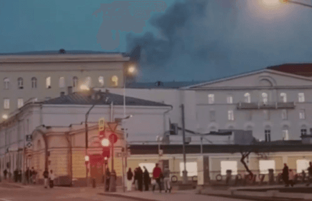 У центрі Москви спалахнула одна з будівель міноборони РФ