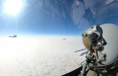 Румунські F-16 перехопили два російські винищувачі, які залетіли у зону НАТО