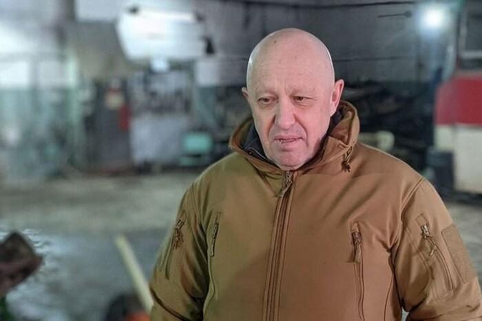 У Бахмут Пригожин їздить, напевне, тому, що в Петербурзі йому зараз небезпечно — Череватий