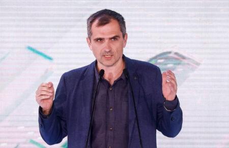 СБУ повідомила про підозру прокремлівському блогеру Подоляці