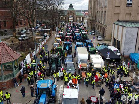 Польський міністр сільського господарства подав у відставку через протести фермерів
