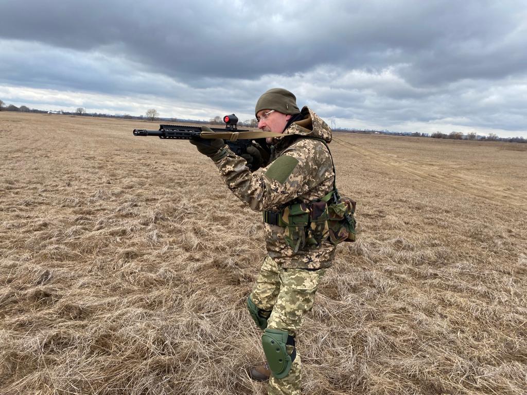 «Everybody in this country and beyond its borders are involved in this war» — Canadian lawyer and soldier in Ukraine's territorial defense Daniel Bilak