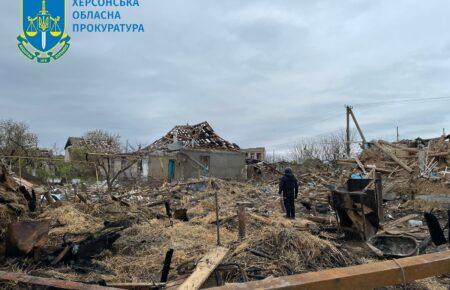 Окупанти вдарили по Білозерській громаді Херсонщини: є жертви та руйнування