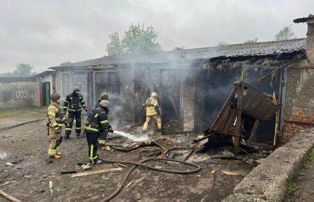 Російські загарбники знову вдарили по центру Куп'янська (ФОТО)