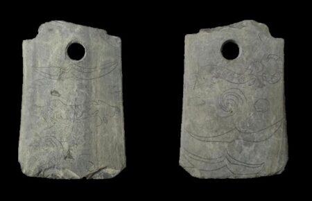 Археологи знайшли у Китаї ритуальну сокиру віком 4 500 років