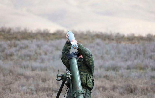 Російські окупанти з мінометів та АГС обстріляли громаду на Сумщині