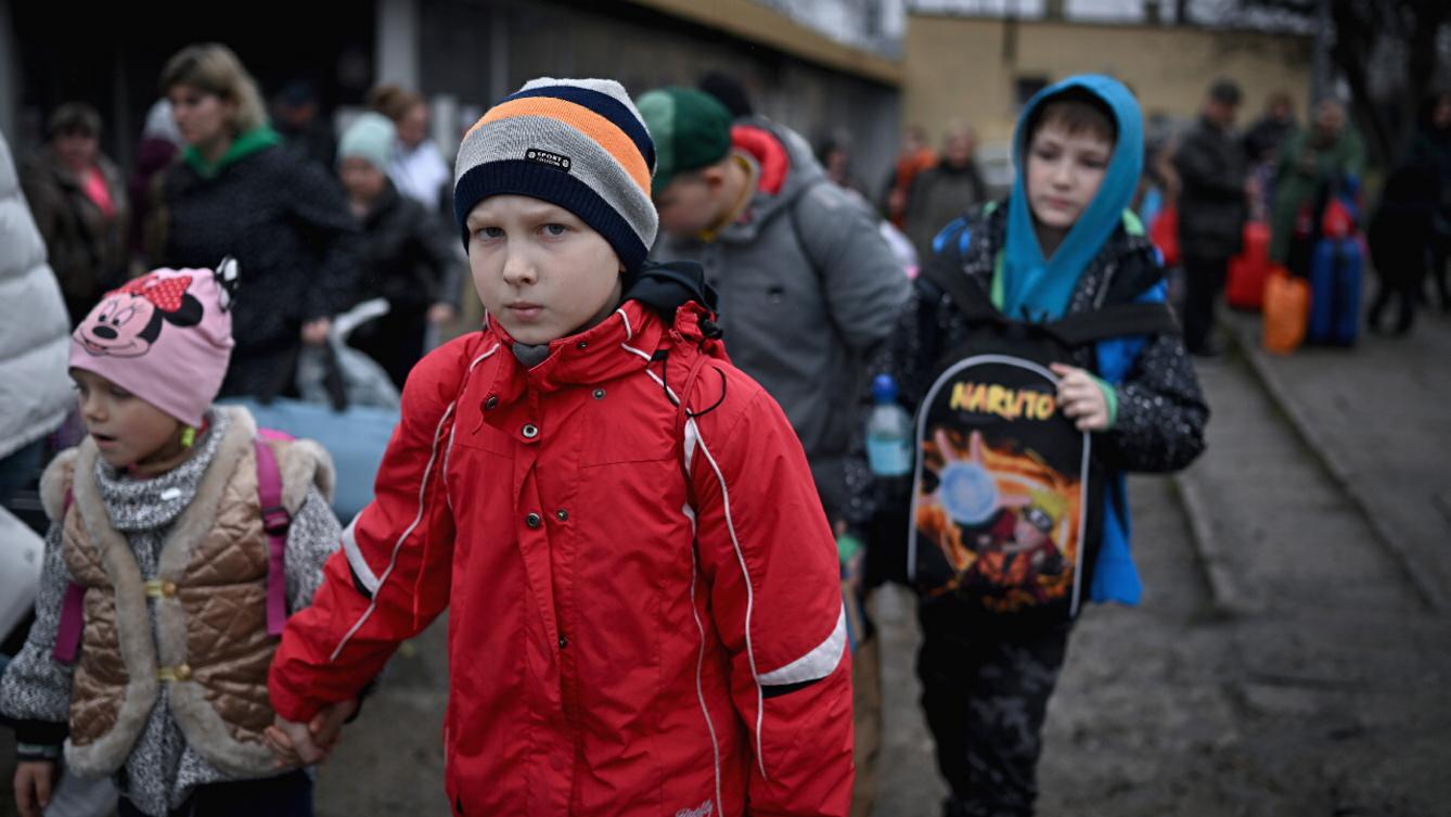 В Енергодарі росіяни готують викрадення дітей — хочуть вивезти в Крим на автобусах ЗАЕС