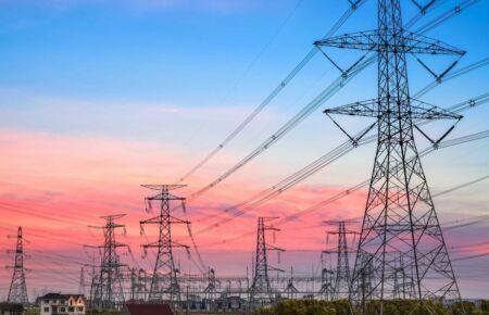 Україна відновлює продаж електрики за кордон