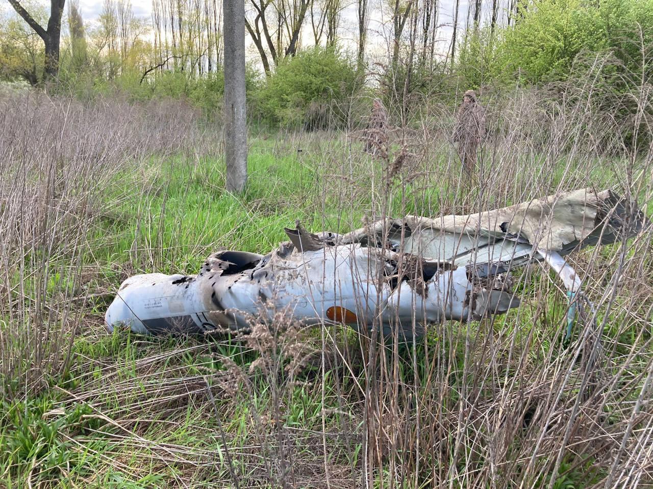 У поліції показали уламки російської ракети, яку збили на Київщині