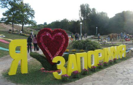 Росіяни вранці вдарили крилатими та балістичними ракетами по Запоріжжю — кореспондент