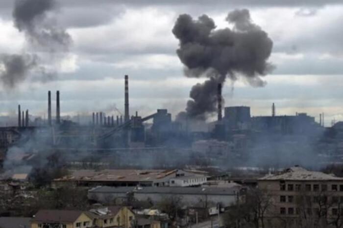 Вперше ми помічаємо, що в окупантів у Маріуполі «паніки нет» — Андрющенко