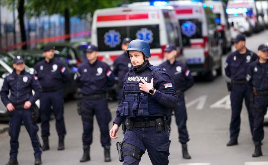 Стрельба в школе в Сербии: 8 детей и охранник погибли