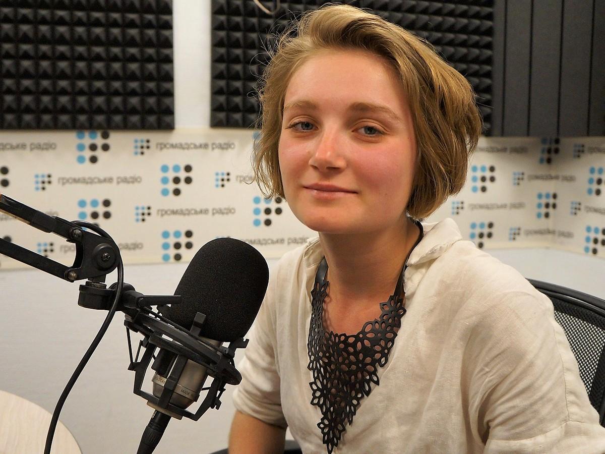 «Досі чекаю зв’язку від держави, хоча знаю, що зі мною зв’яжуться лише в найгіршому випадку» — дружина військового