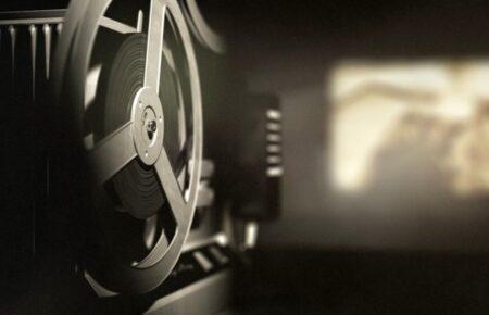 Інколи, коли йдемо в кіно, можемо спонсорувати зброю, якою нас вбивають — артоглядачка про співпрацю українського та російського кінобізнесу