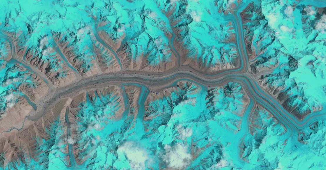 Ледники потеряли 2 720 миллиардов тонн льда за десятилетие