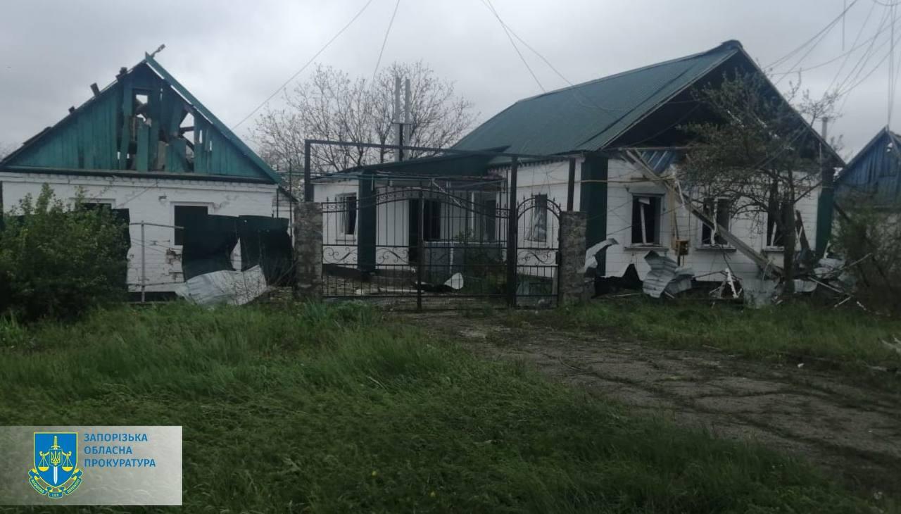 Российская авиация атаковала Гуляйполе, есть раненые