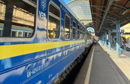 Залізничні квитки на деякі потяги подорожчають — деталі від Лещенка